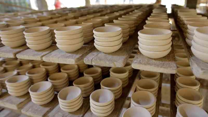 Reproducción de Moldes para la Reproducción de Piezas Cerámicas Artesanales