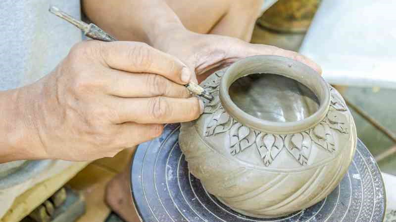 Reproducción de Piezas Cerámicas Artesanales mediante Moldes