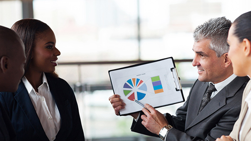 Herramientas Tecnológicas al Servicio de la Gestión Comercial de Clientes