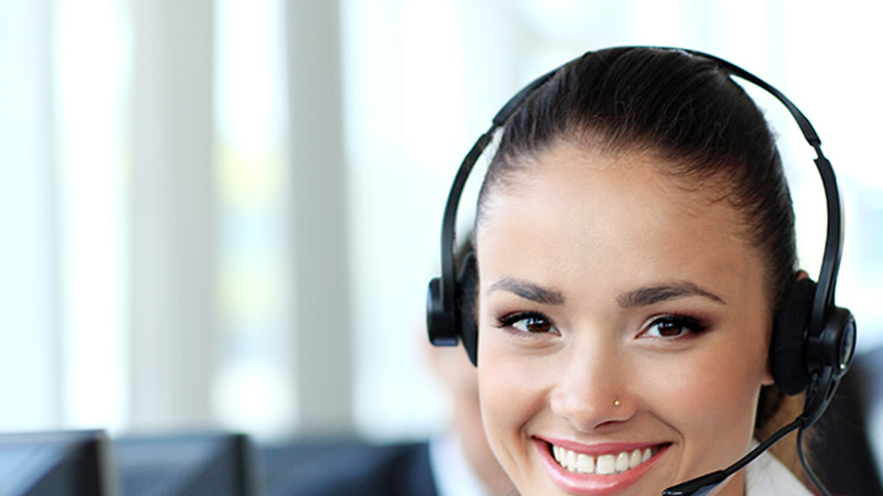 Educación de la voz y Control del Estrés en la Atención Telefónica