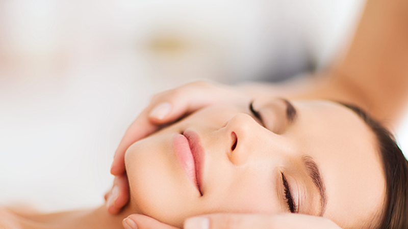 Higiene e Hidratación de la Piel del Rostro y Cuerpo