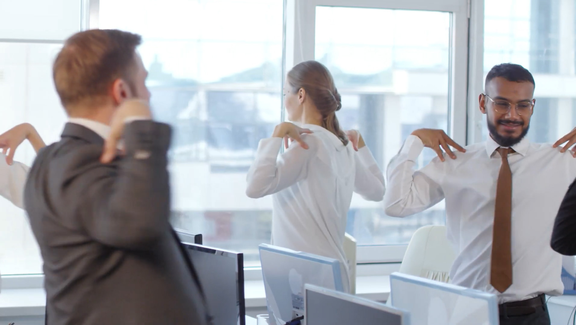 Estiramientos y Ejercicios para la Espalda en Horario Laboral