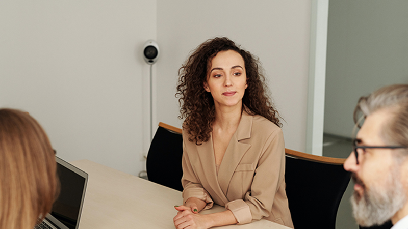 Negociación y Toma de Decisiones con los Compañeros